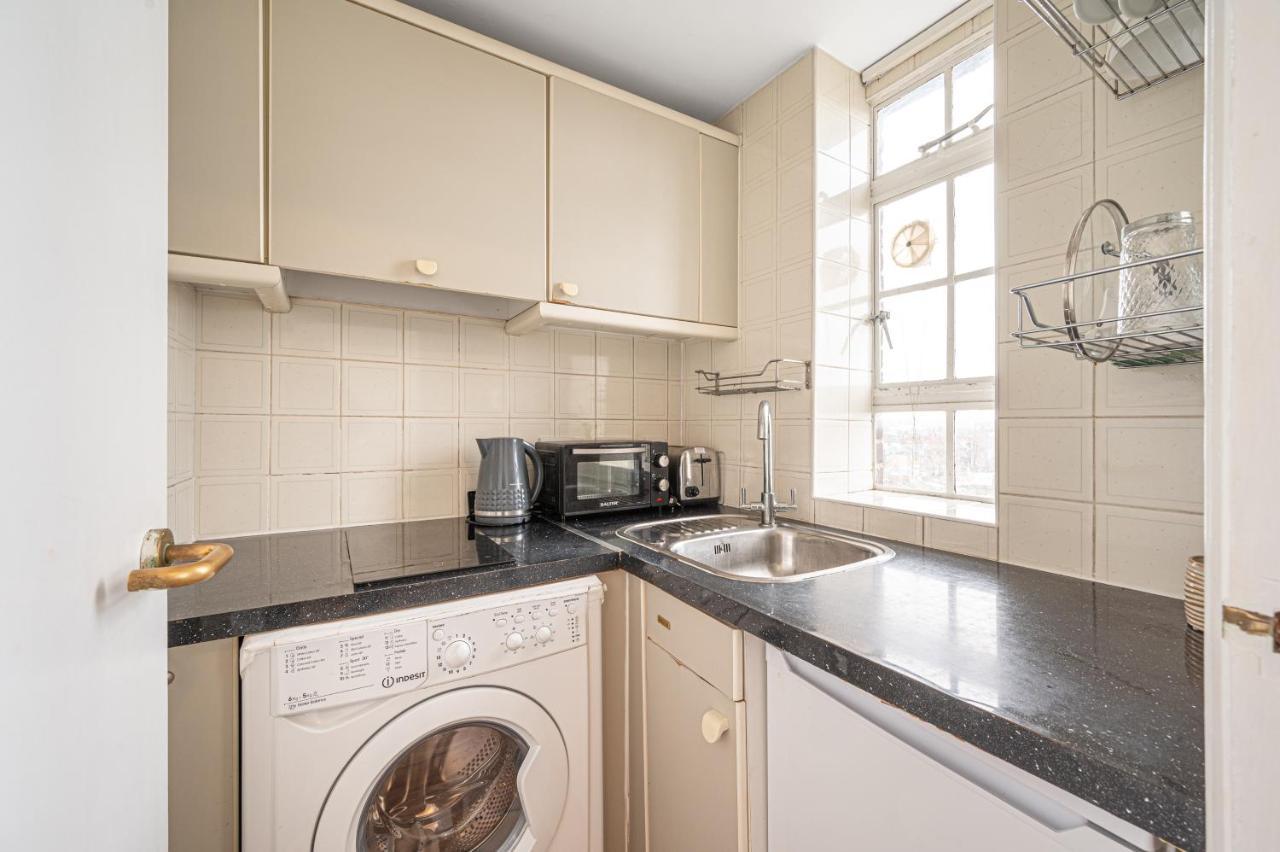 South Kensington Excellent Location Studio At Chelsea Cloister Hotel Лондон Екстериор снимка